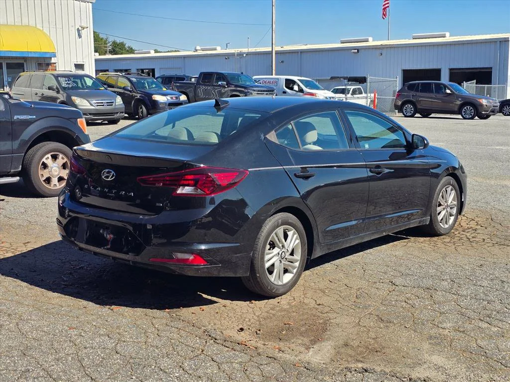 Used 2020 Black Hyundai SEL image 10