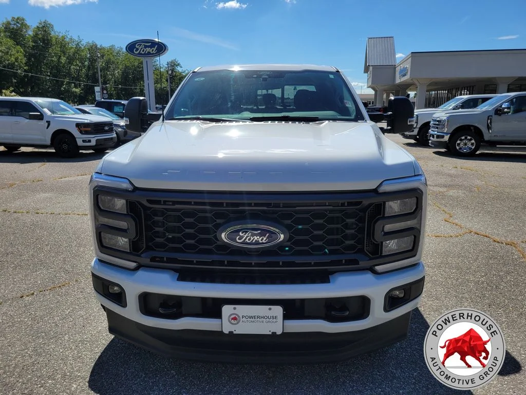 Used 2026 White Ford XL image 9