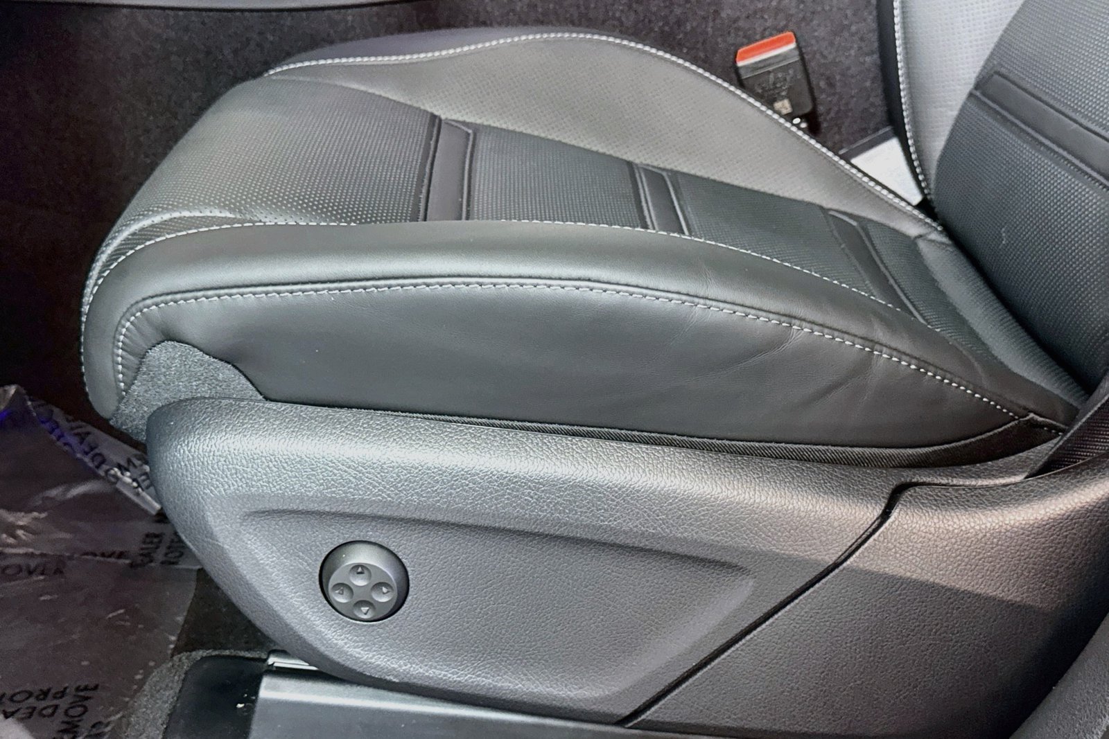 New 2027 Obsidian Black Metallic Mercedes-Benz AMG® GLE 53e image 18