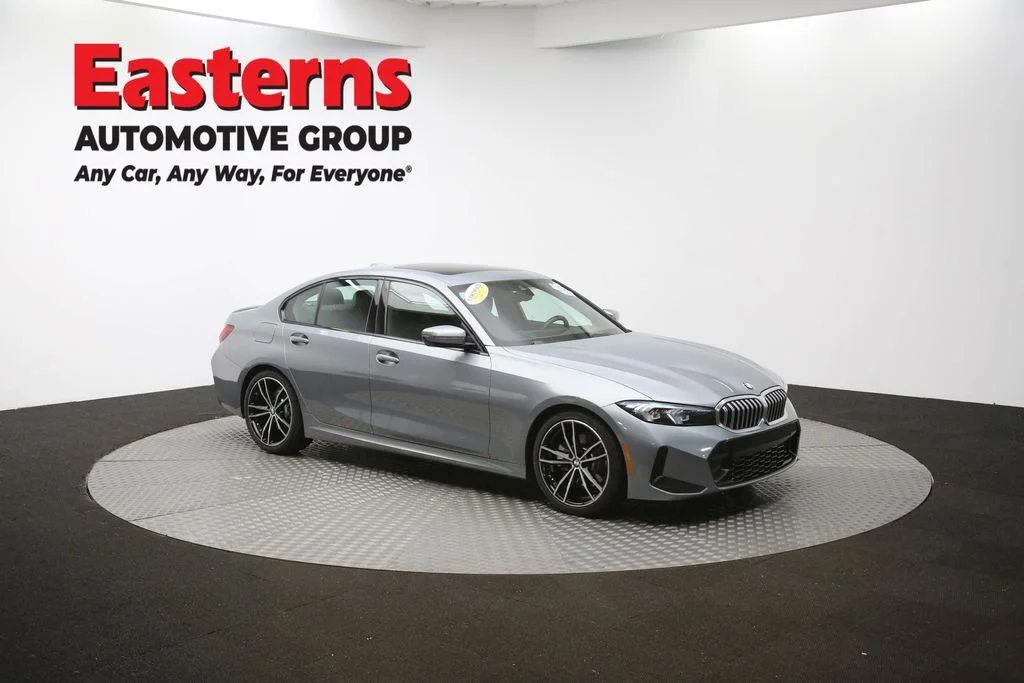 Used 2023 Gray BMW 330i image 48