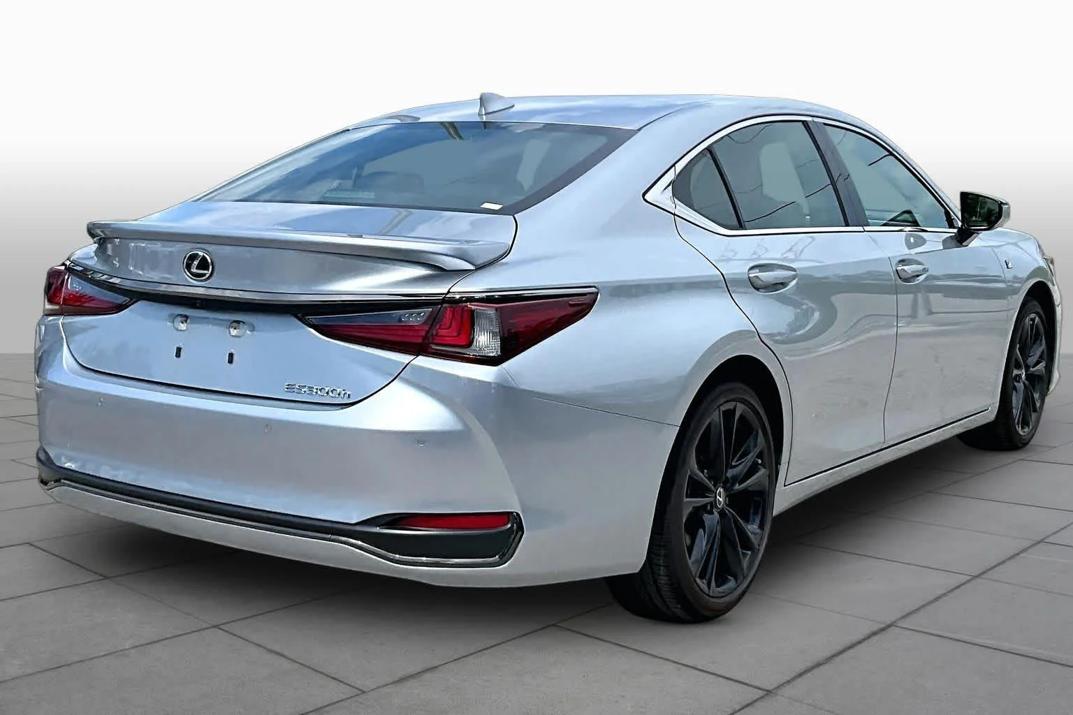 Used 2023 Iridium Lexus F SPORT Handling image 13