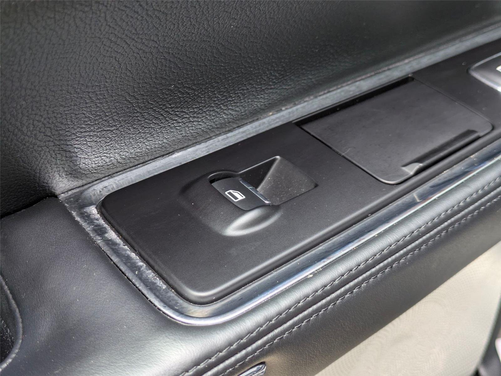 Used 2017 Diamond Black Lincoln Black Label image 35
