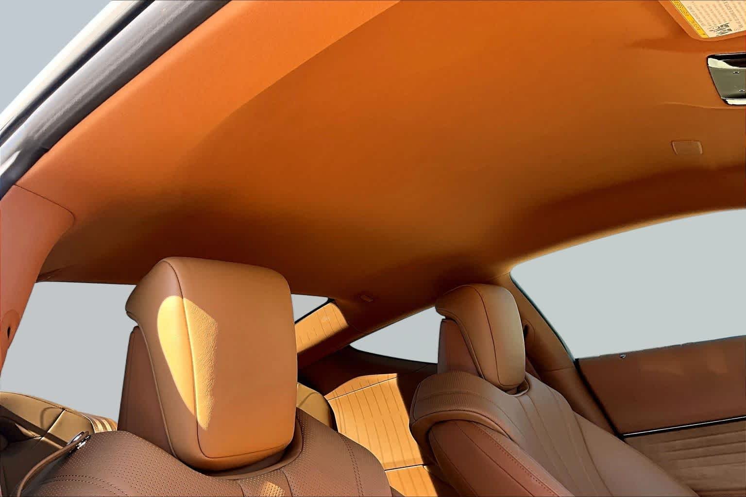 Used 2024 Ultra White Lexus  image 13