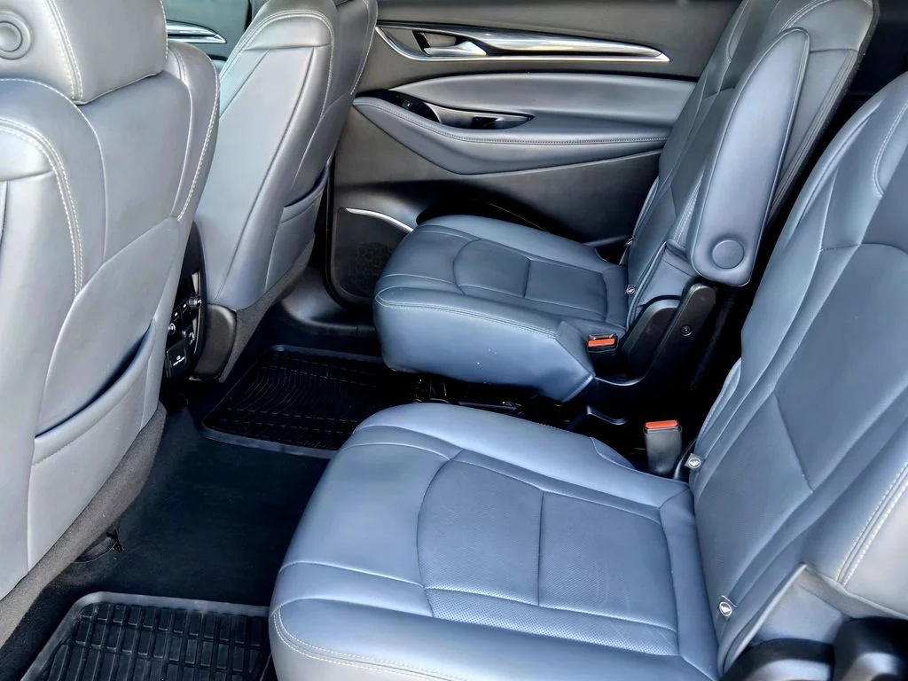 Used 2021 Silver Buick Essence image 33
