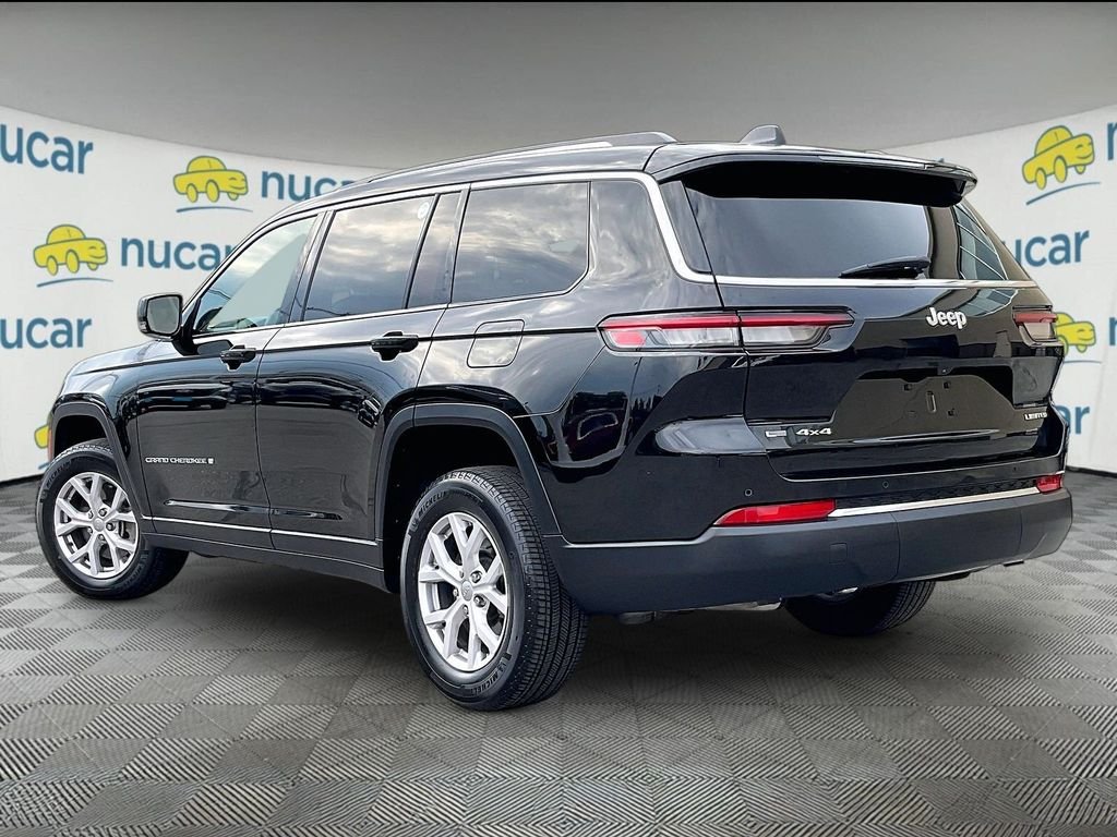 Used 2022 Black Jeep Limited image 4