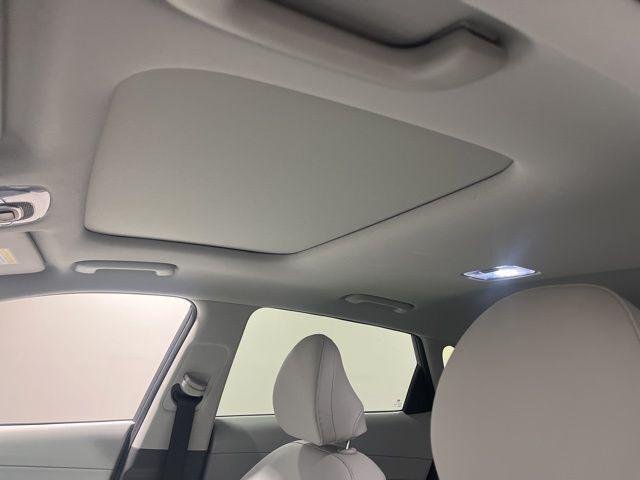 2026 Hyundai Kona Limited - Photo 11