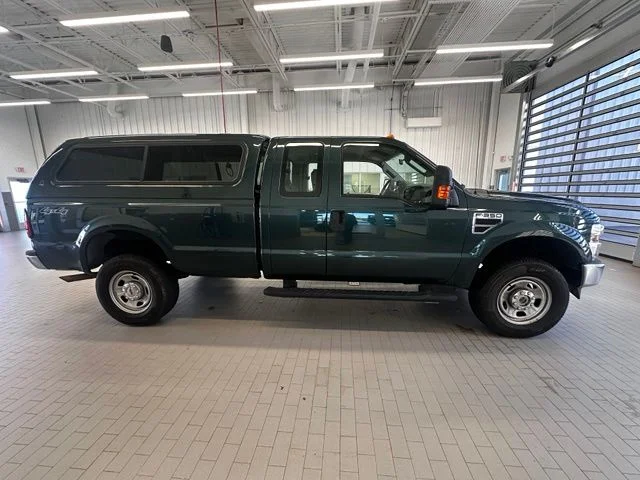 Used 2010 Green Ford XL image 4