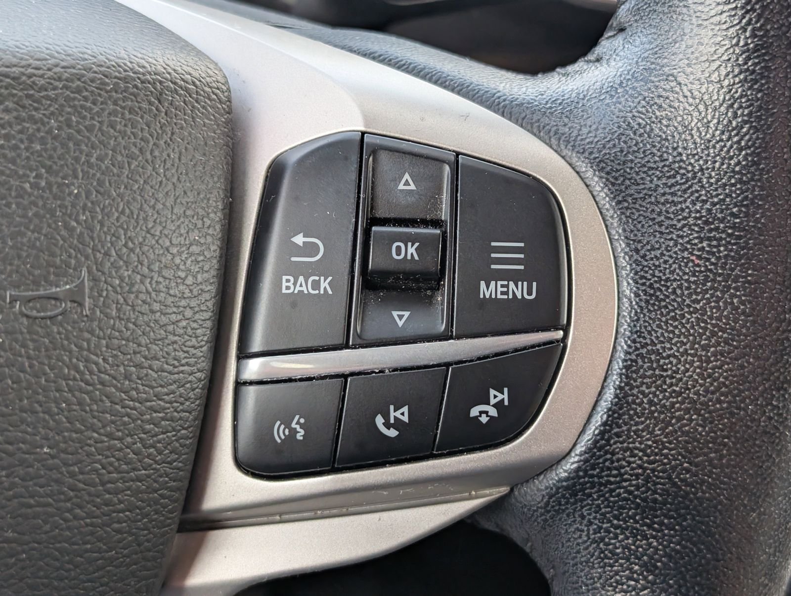 Used 2022 Black Metallic Ford Limited image 27
