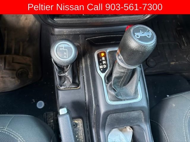 Used 2018 Gray Jeep Unlimited Sport S image 18