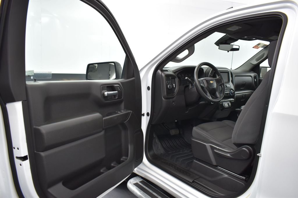 Used 2025 Summit White Chevrolet WT image 5