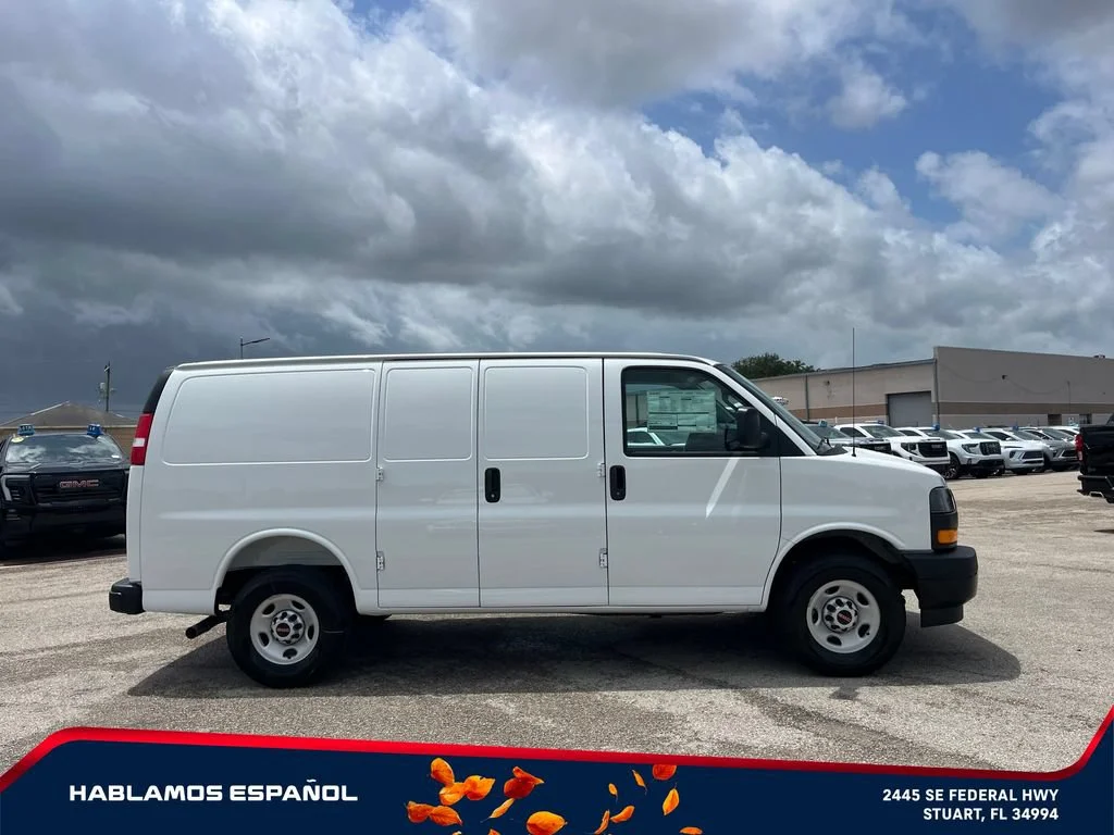 New 2026 Summit White GMC Work Van image 8
