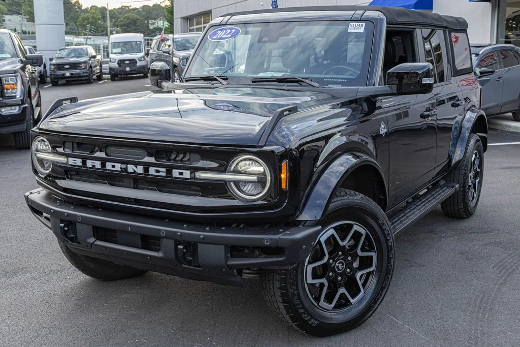 Used 2022 Black Ford Outer Banks image 1