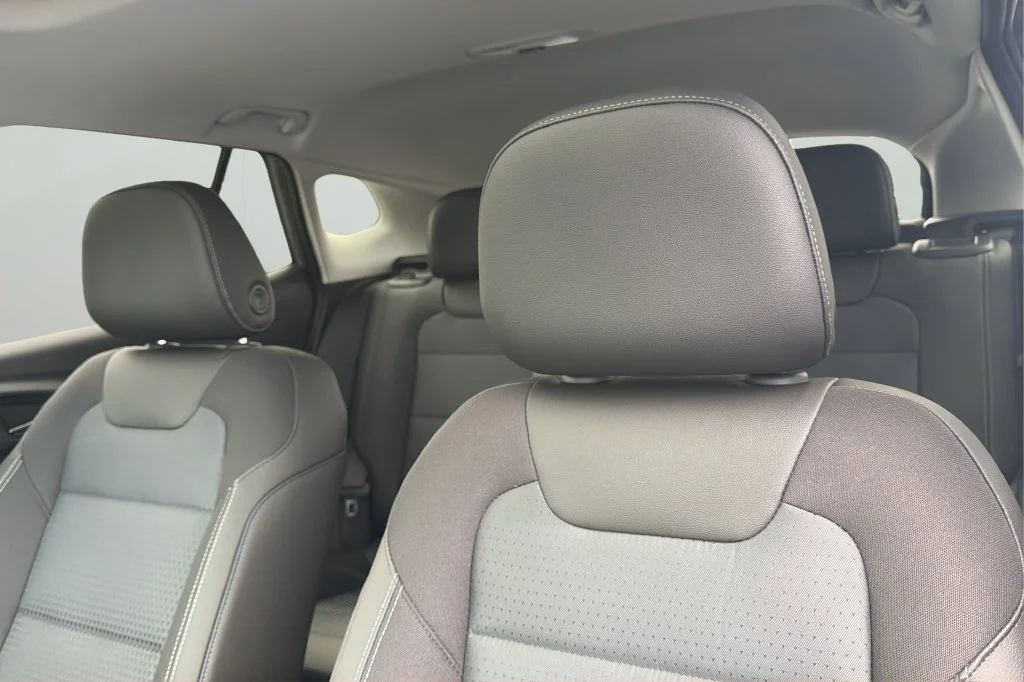 New 2026 Sterling Gray Metallic Chevrolet LT image 33