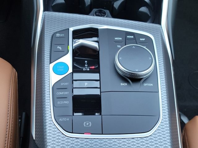 New 2026 Gray BMW xDrive40 image 23