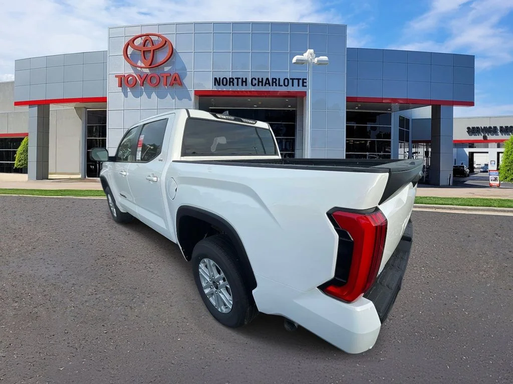 New 2026 Ice Cap Toyota SR5 image 8