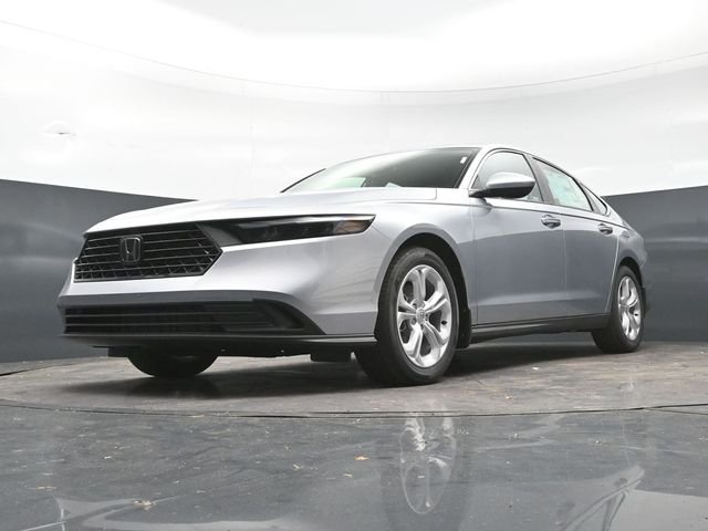 New 2026 Solar Silver Metallic Honda LX image 40