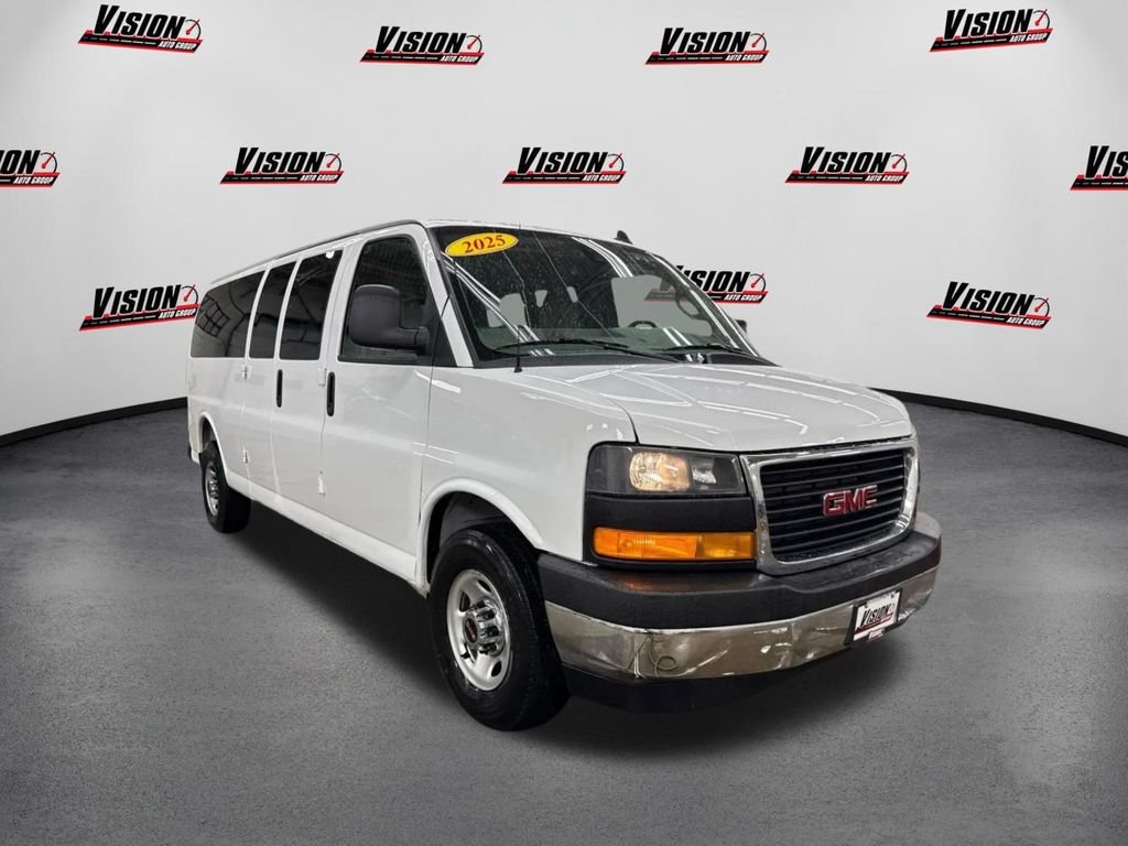Used 2025 White GMC LT image 3