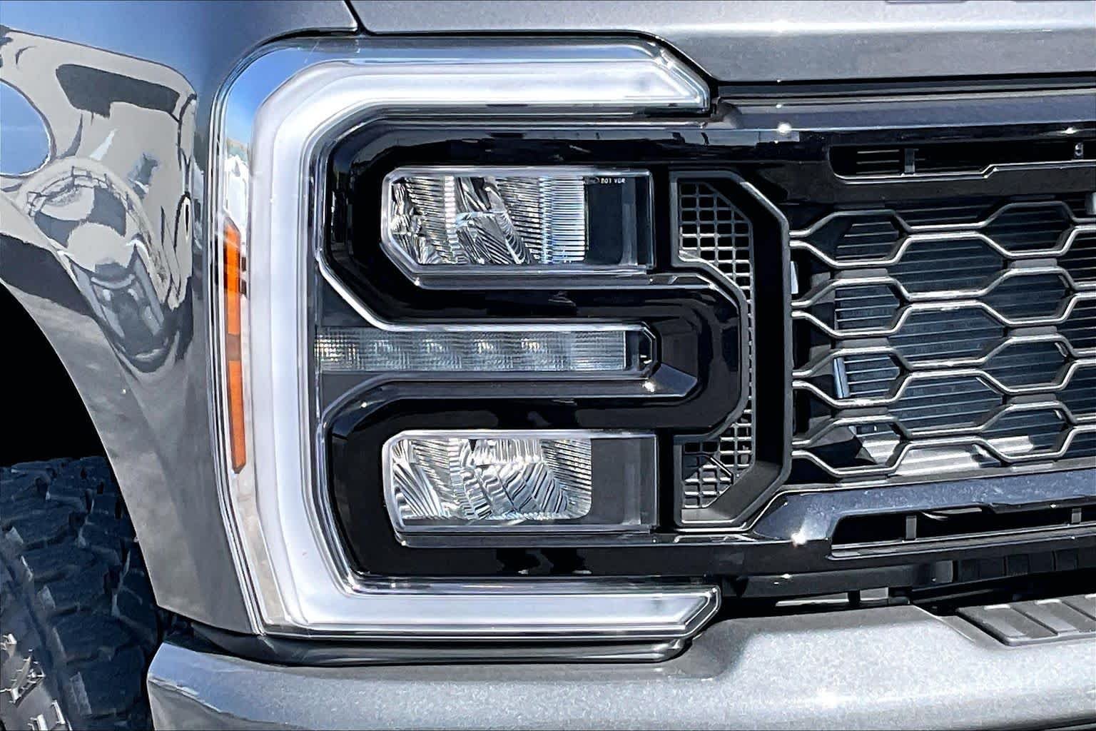 New 2026 Carbonized Gray Metallic Ford F-250® XLT image 9