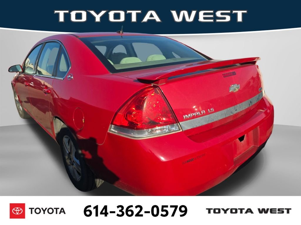 Used 2008 Red Chevrolet LS image 4