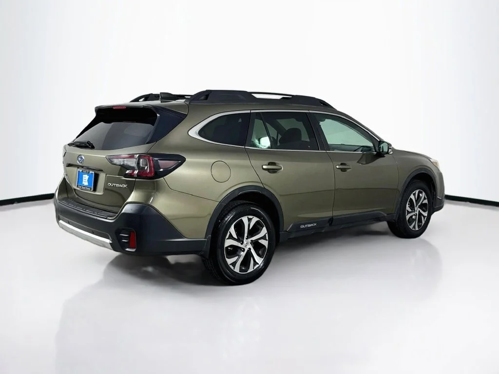 Used 2020 Green Metallic Subaru Limited image 8