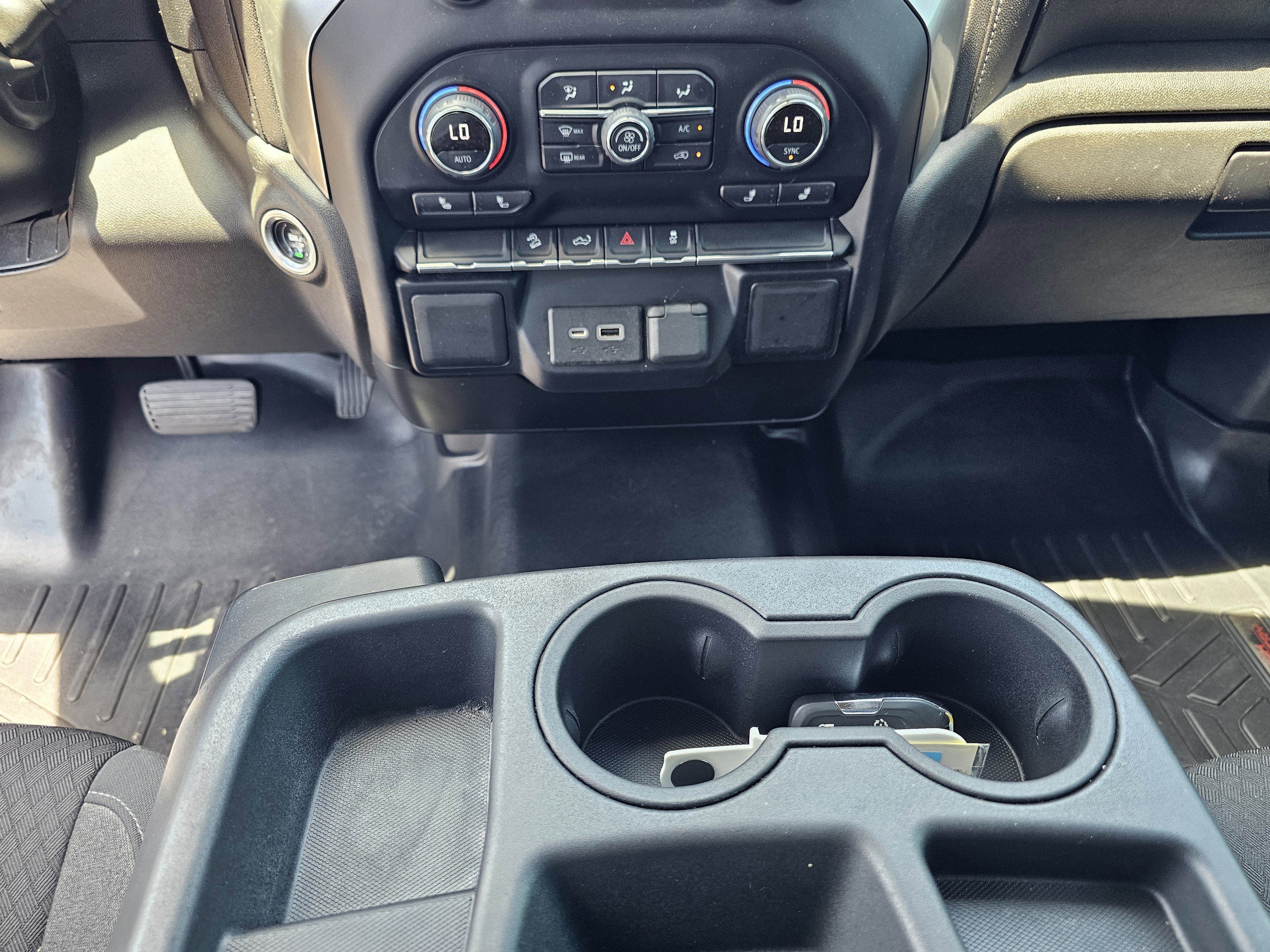 2021 Chevrolet Silverado 1500 RST - Photo 25