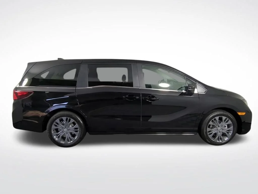 2026 Honda Odyssey Touring - Photo 37