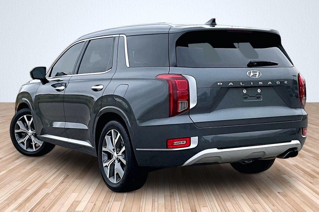 Used 2021 Gray Hyundai Limited image 10