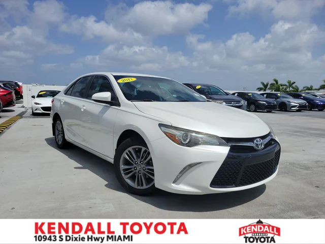 2017 Toyota Camry SE