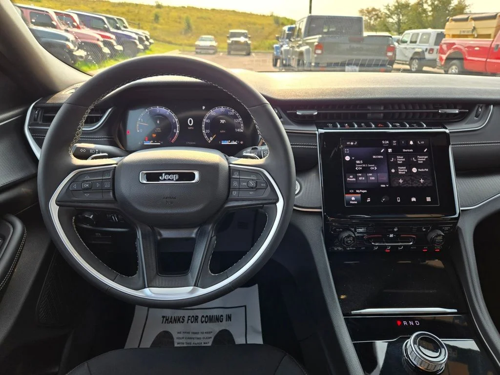 Used 2024 Black Jeep Laredo X image 20