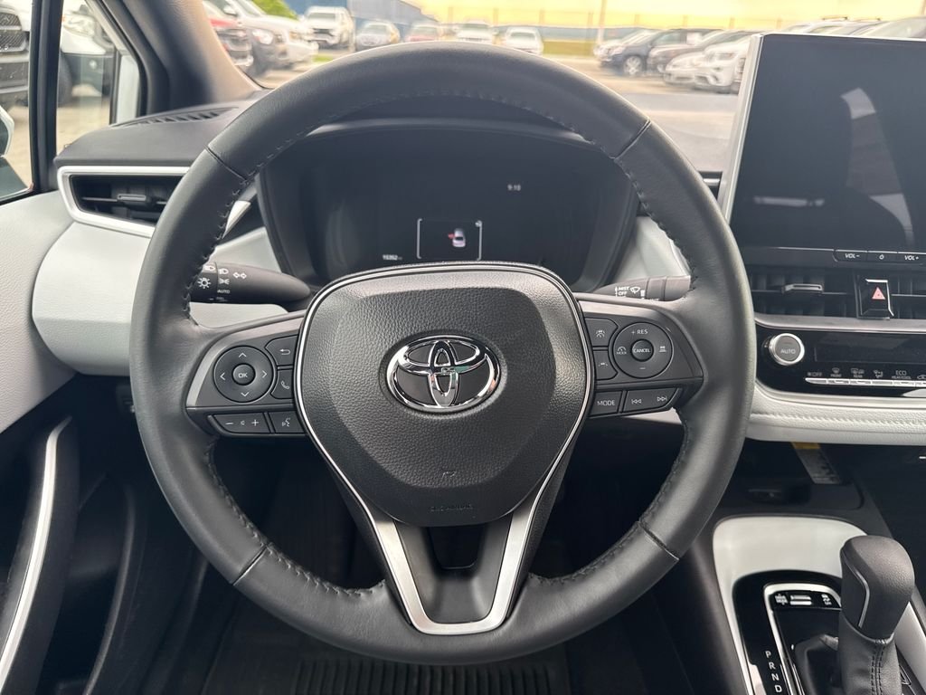 2025 Toyota Corolla SE - Photo 19
