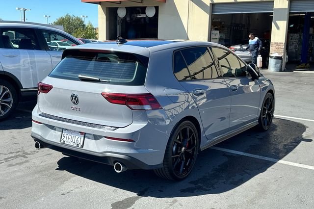 2024 Volkswagen Golf GTI Autobahn photo 5