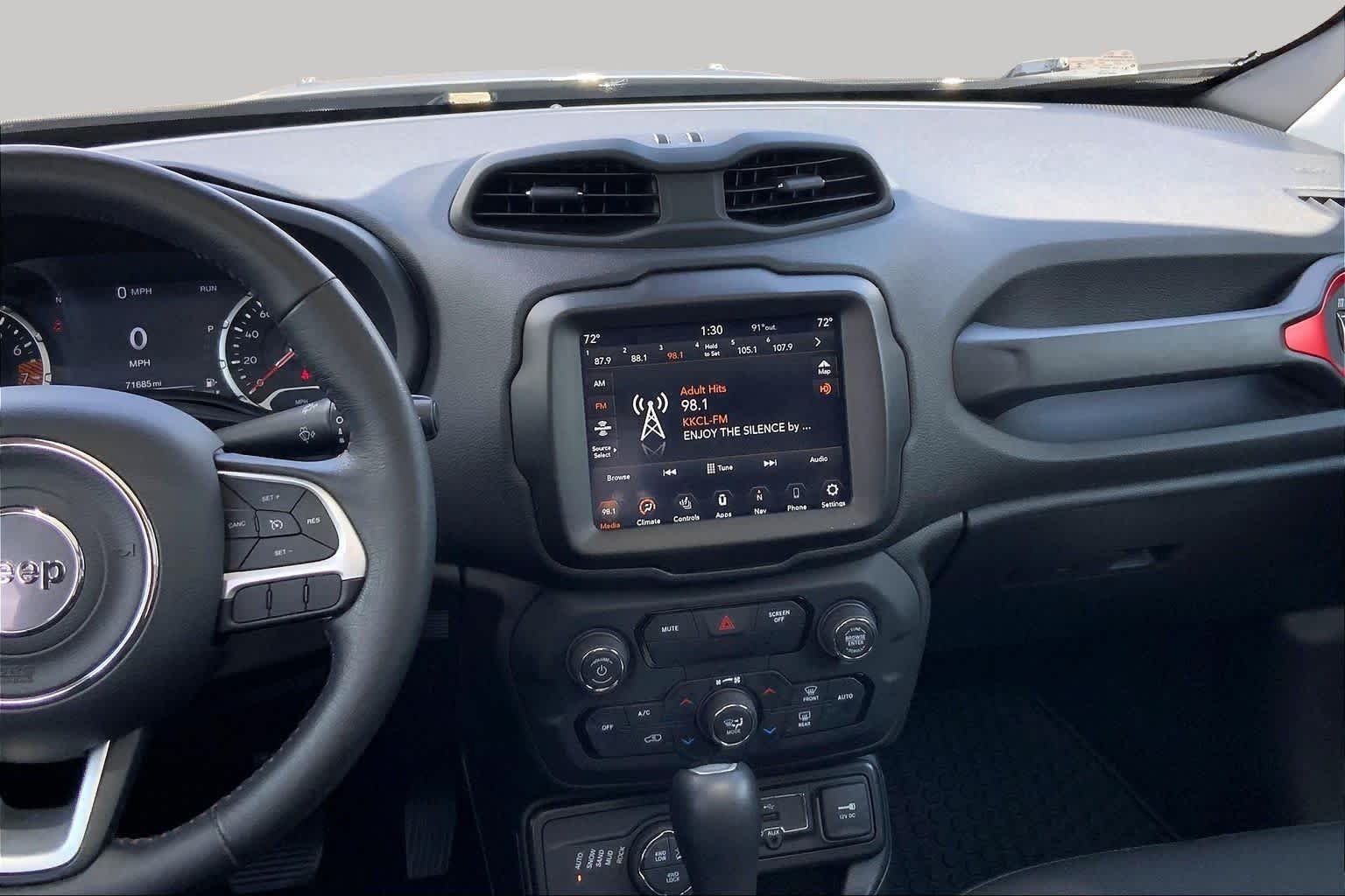 Used 2020 Sting-Gray Clearcoat Jeep Trailhawk image 7