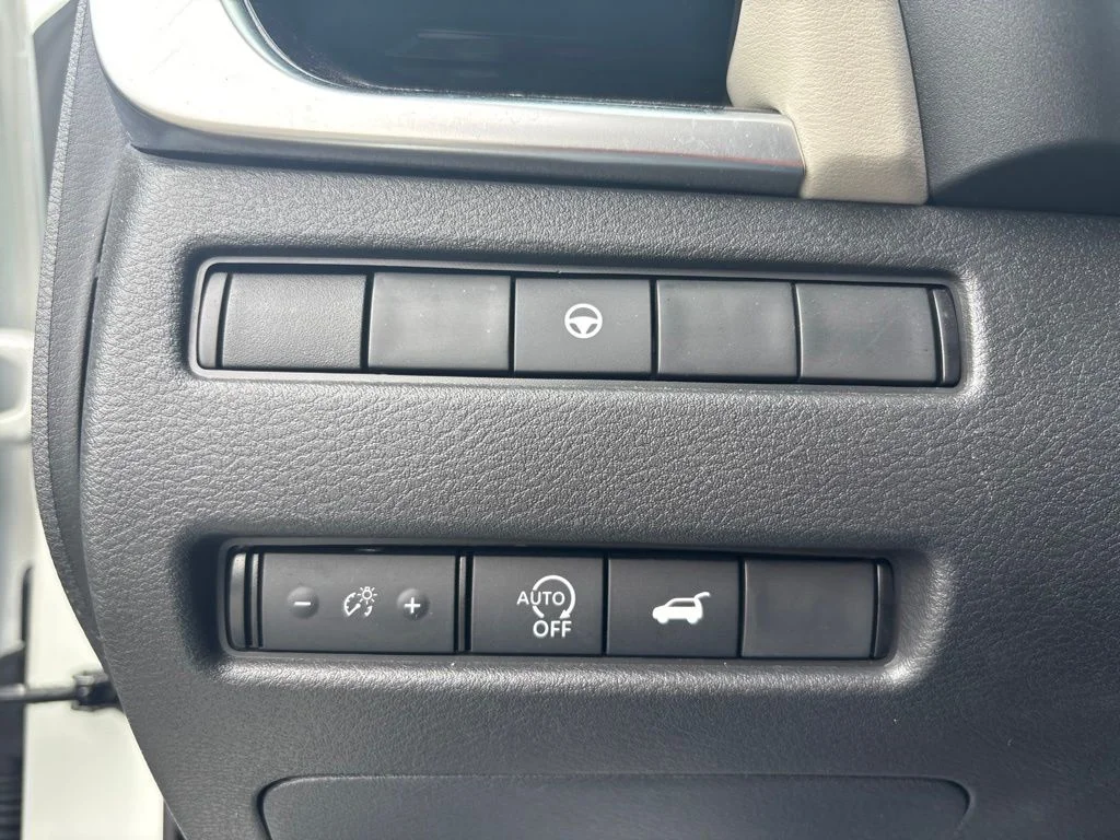 Certified Used 2023 White Nissan SL image 22