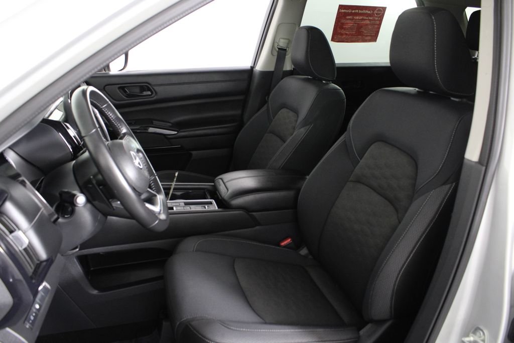 2024 Nissan Pathfinder SV - Photo 19