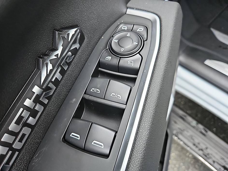 2026 Chevrolet Silverado 1500 High Country - Photo 14