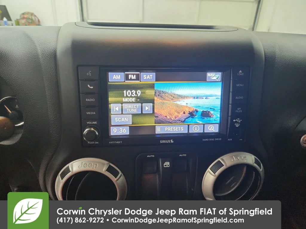 Used 2018 Red Jeep Rubicon image 23
