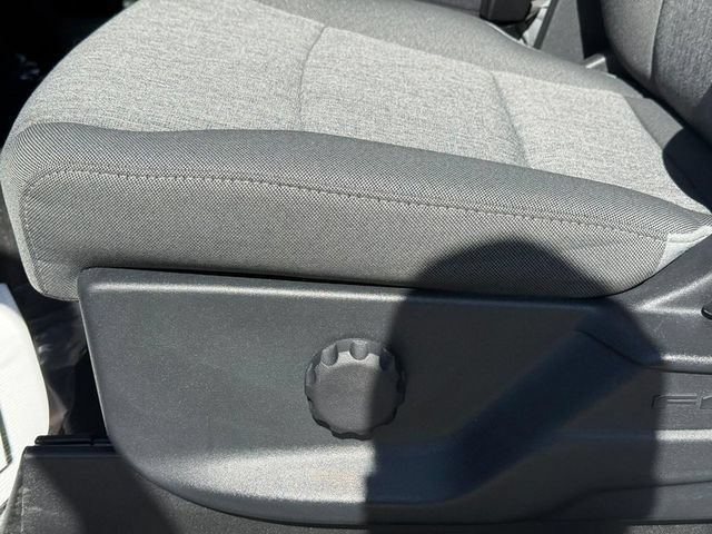 Used 2025 White Ford XL image 16