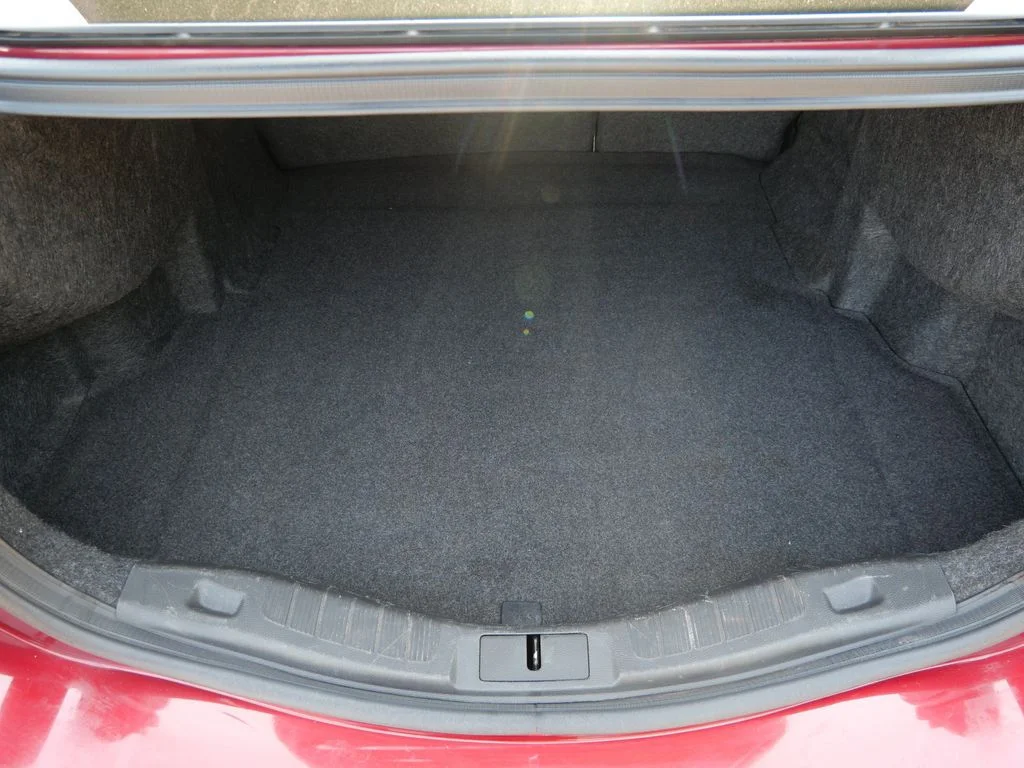 Certified Used 2015 Red Ford SE image 9