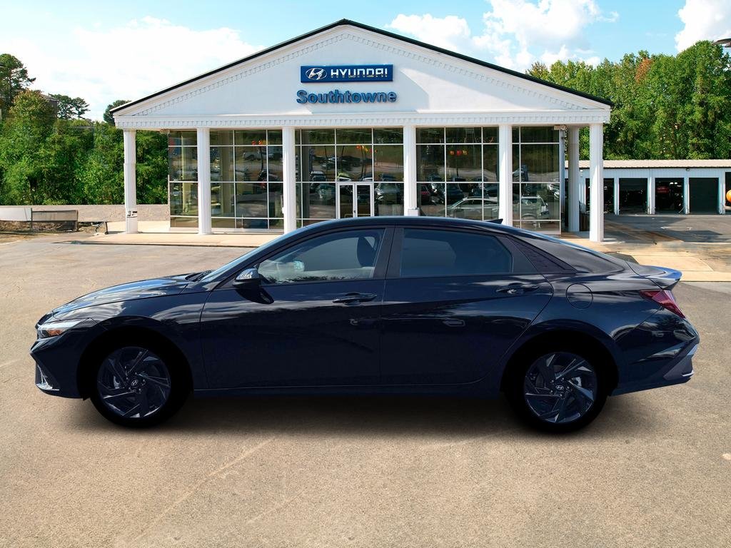New 2026 Black Hyundai Blue image 3