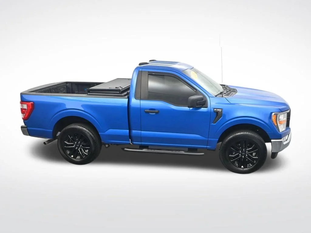 Used 2021 Blue Ford XL image 22