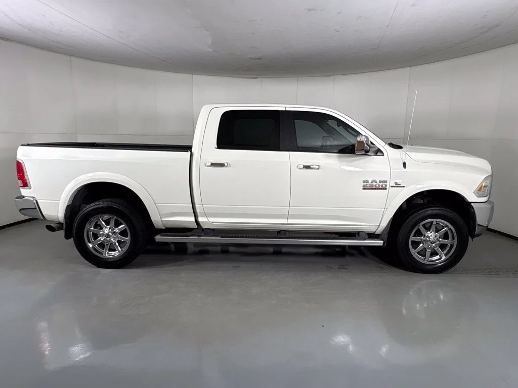 Used 2018 White Ram Laramie image 9