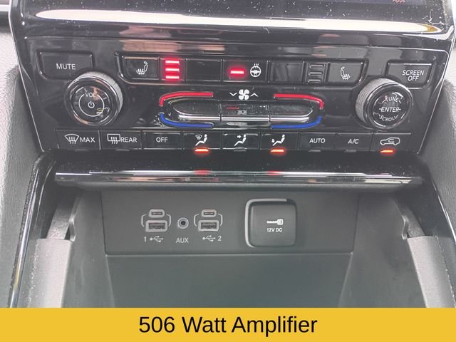 Used 2023 Silver Jeep Limited image 18