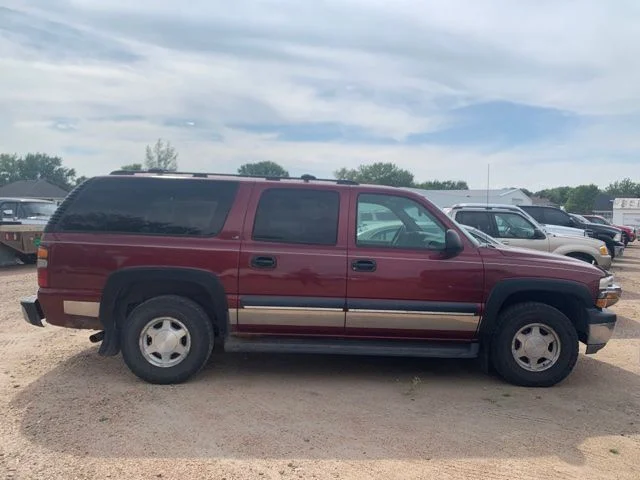 2002 Chevrolet Suburban LS