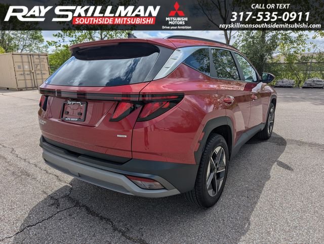 Used 2025 Red Hyundai SEL image 5