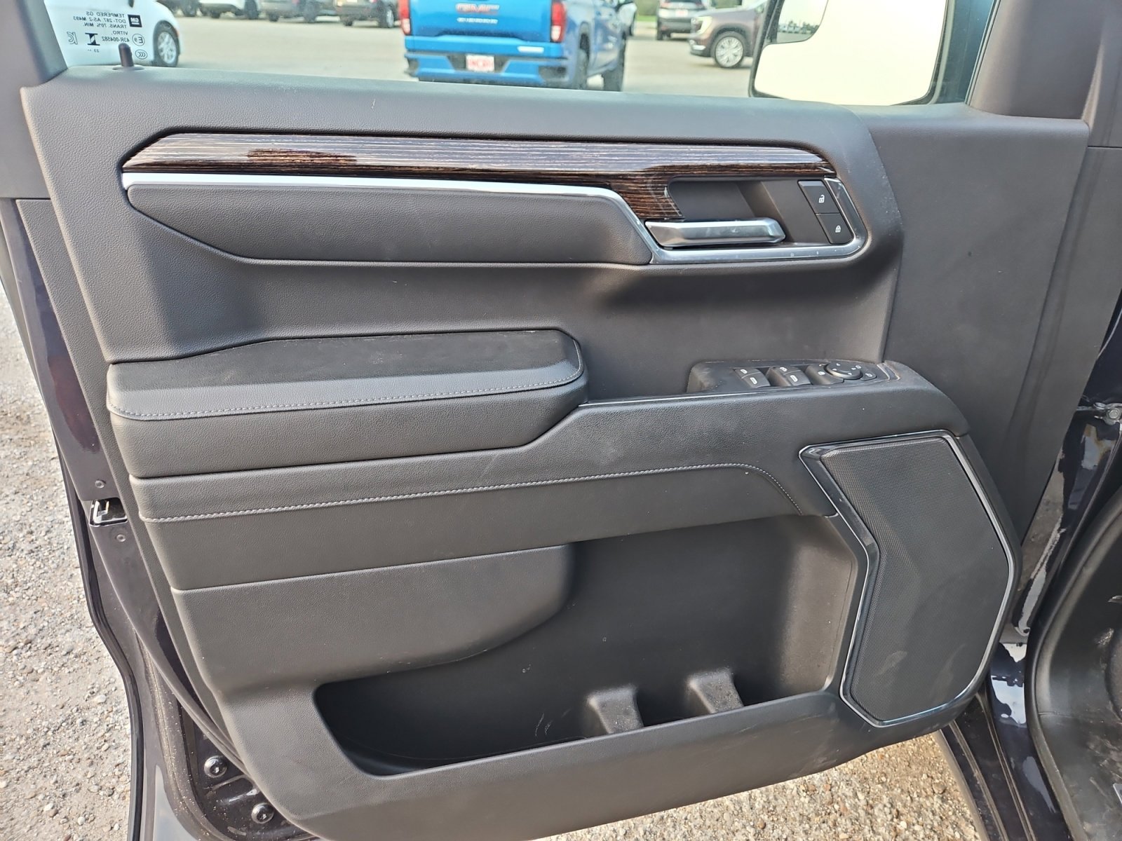 Used 2024 Titanium Rush Metallic GMC Elevation image 26