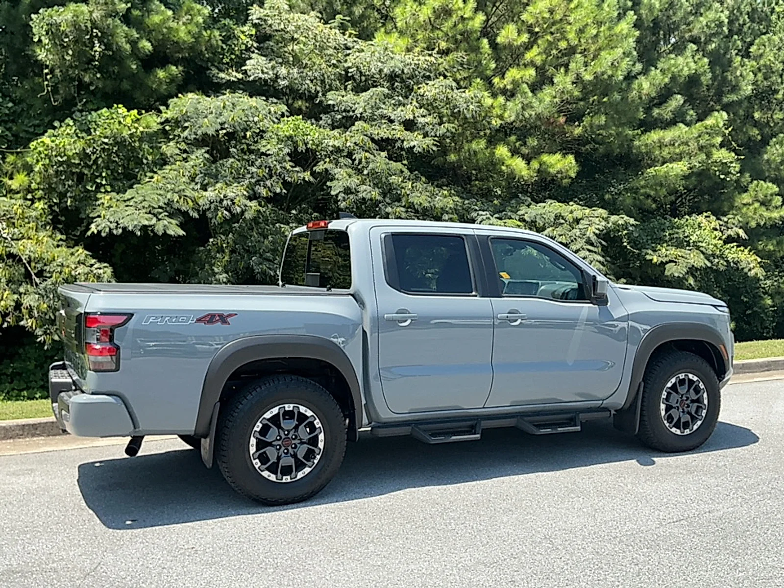 Used 2026 Boulder Gray Pearl Nissan Crew Cab PRO-4X 4x4 image 2