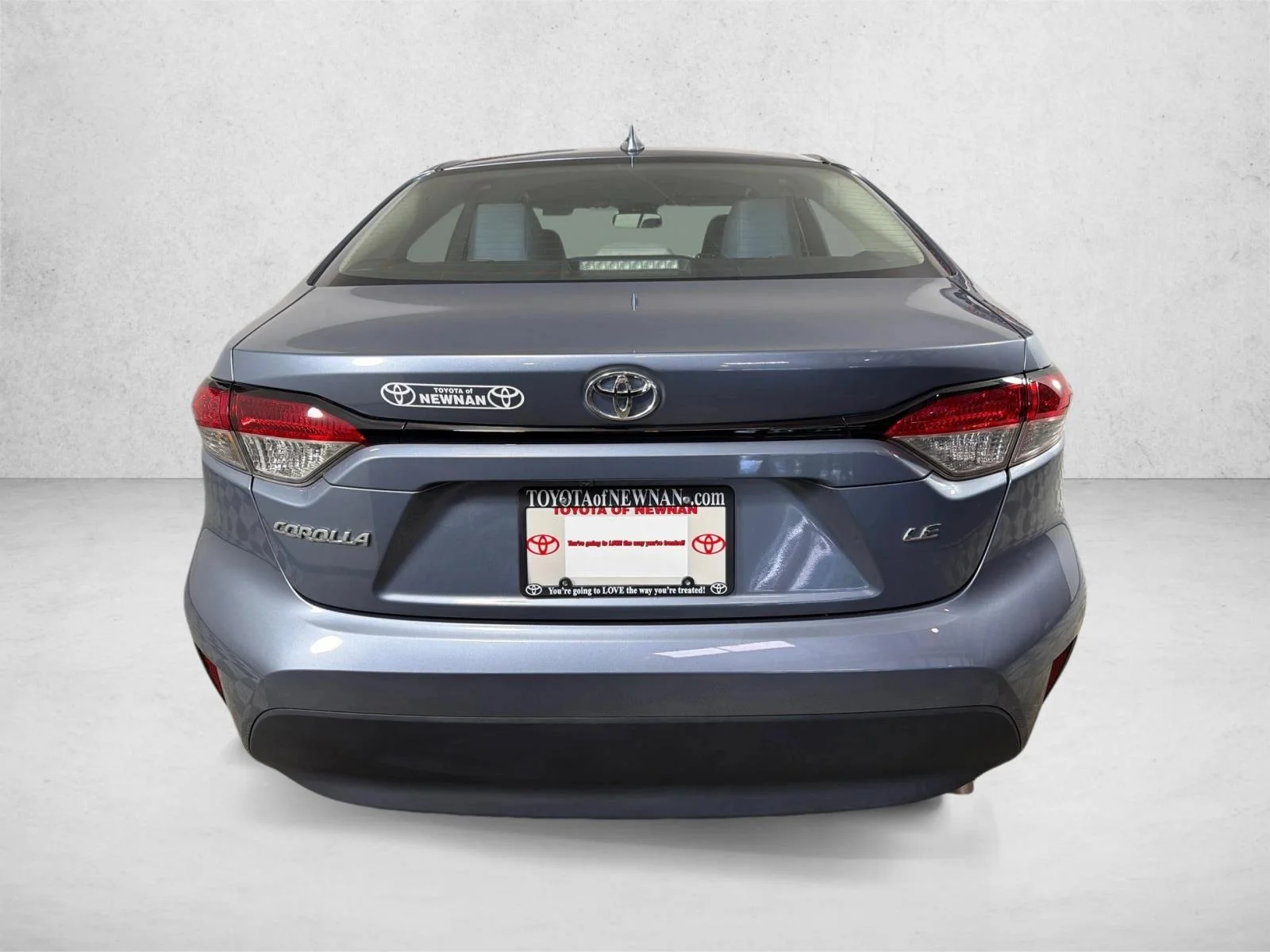 Used 2024 White Toyota LE image 4
