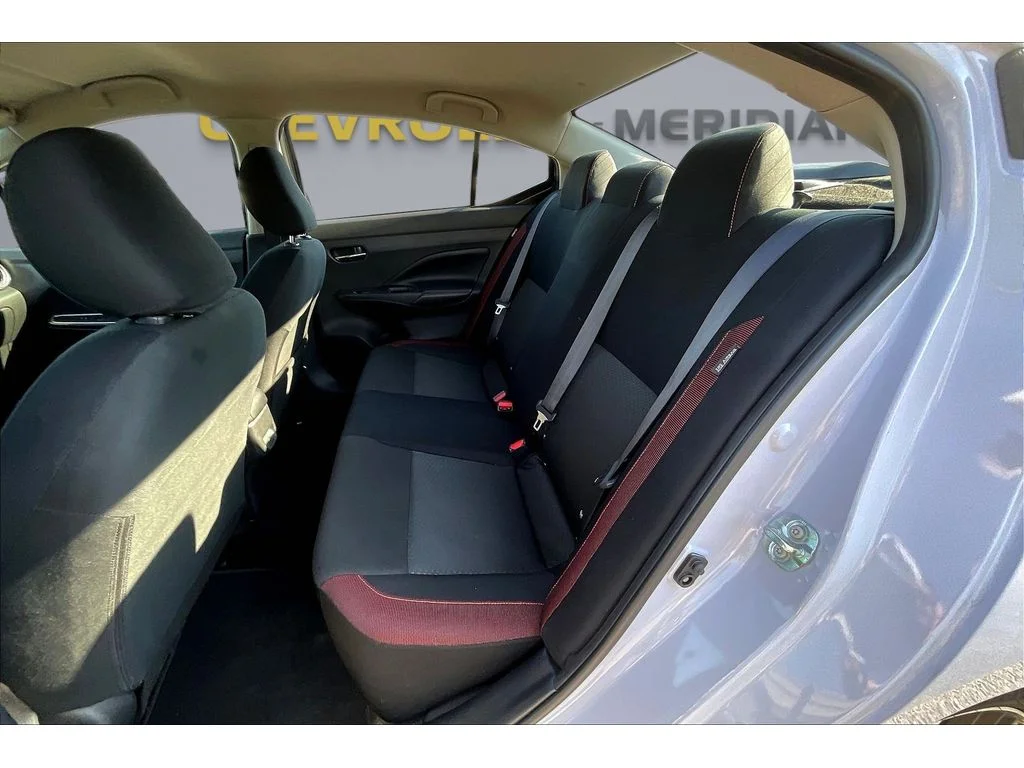 Used 2024 Gray Nissan SR image 18
