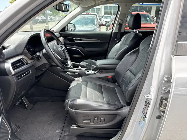 Used 2021 Wolf Gray Kia SX image 15