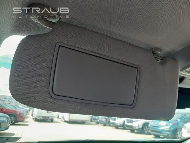 Used 2020 Lunar Silver Metallic Honda Touring image 32